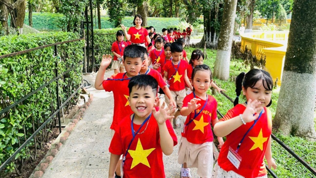 Từ Lăng Bác đến di tích quê hương - hành trình gieo mầm nhân cách cho trẻ Hoài Đức- Ảnh 3.