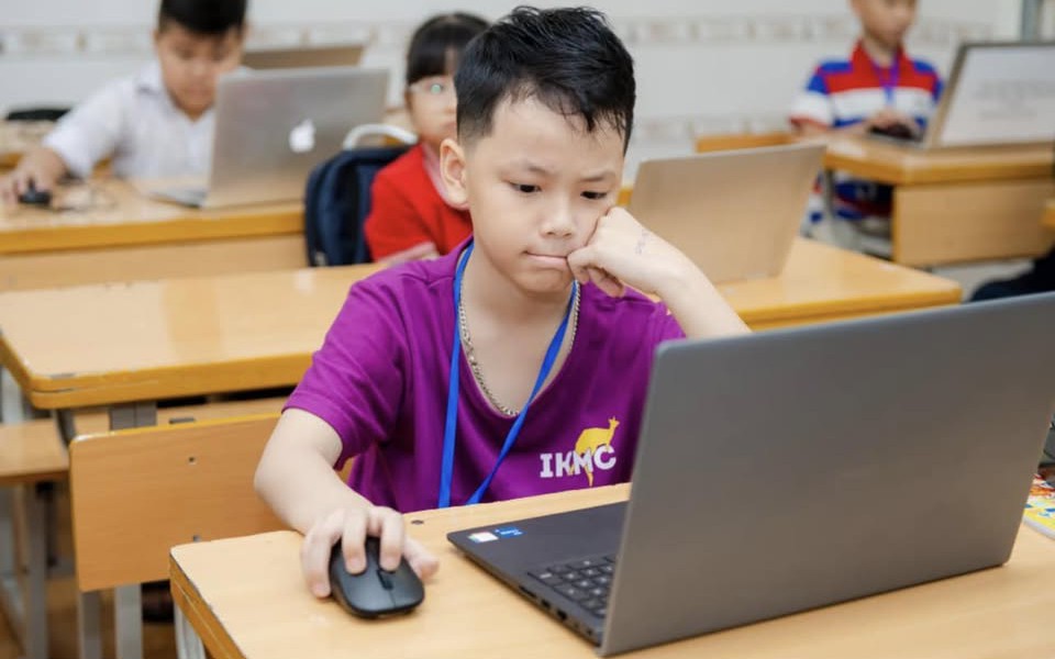 Nguyễn Bảo Duy - Cậu học trò lớp 4 với bảng vàng thành tích đáng tự hào