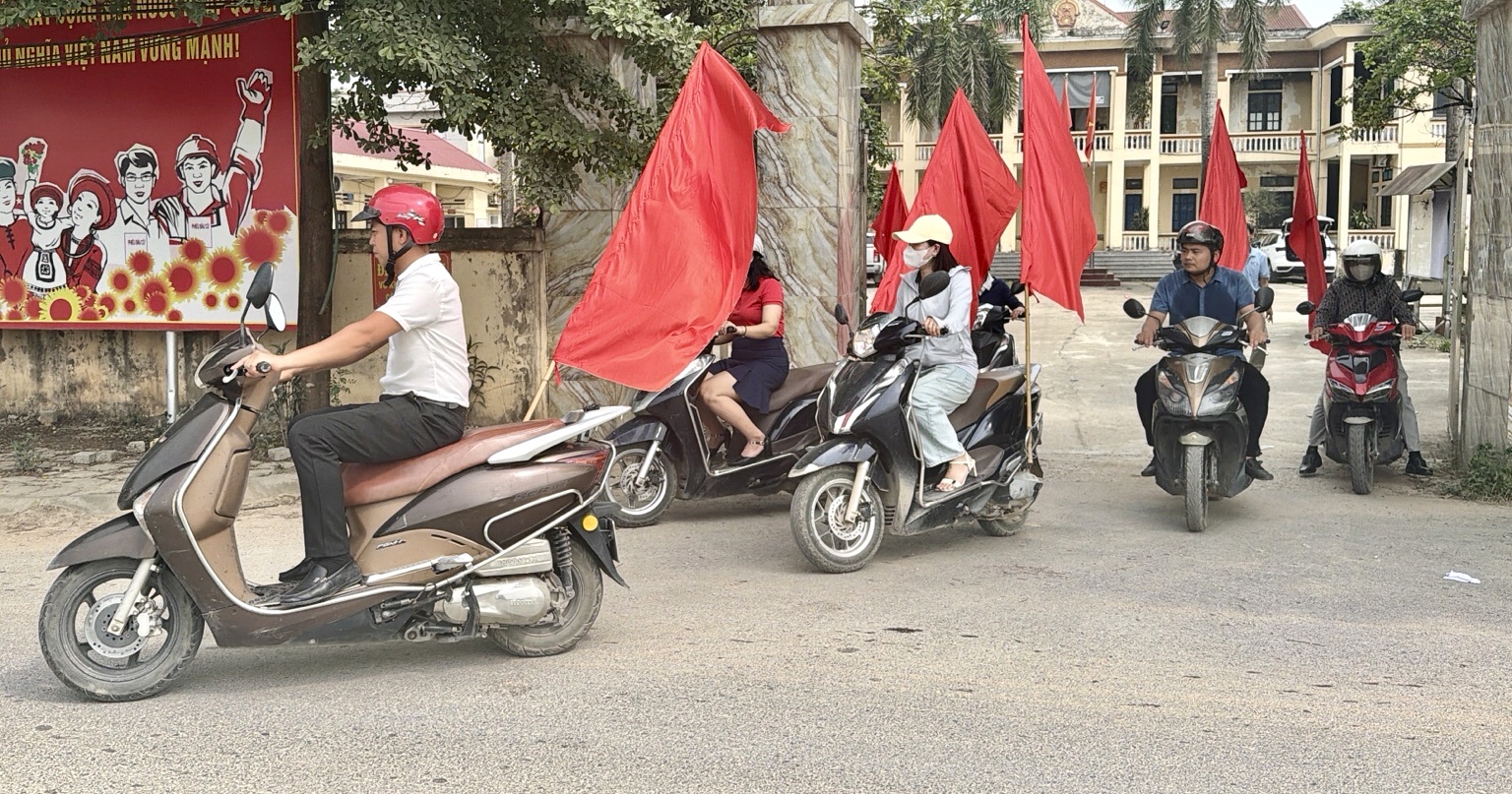 Trần Phú tổ chức tuyên truyền lưu động về an toàn thực phẩm trên địa bàn xã- Ảnh 3.