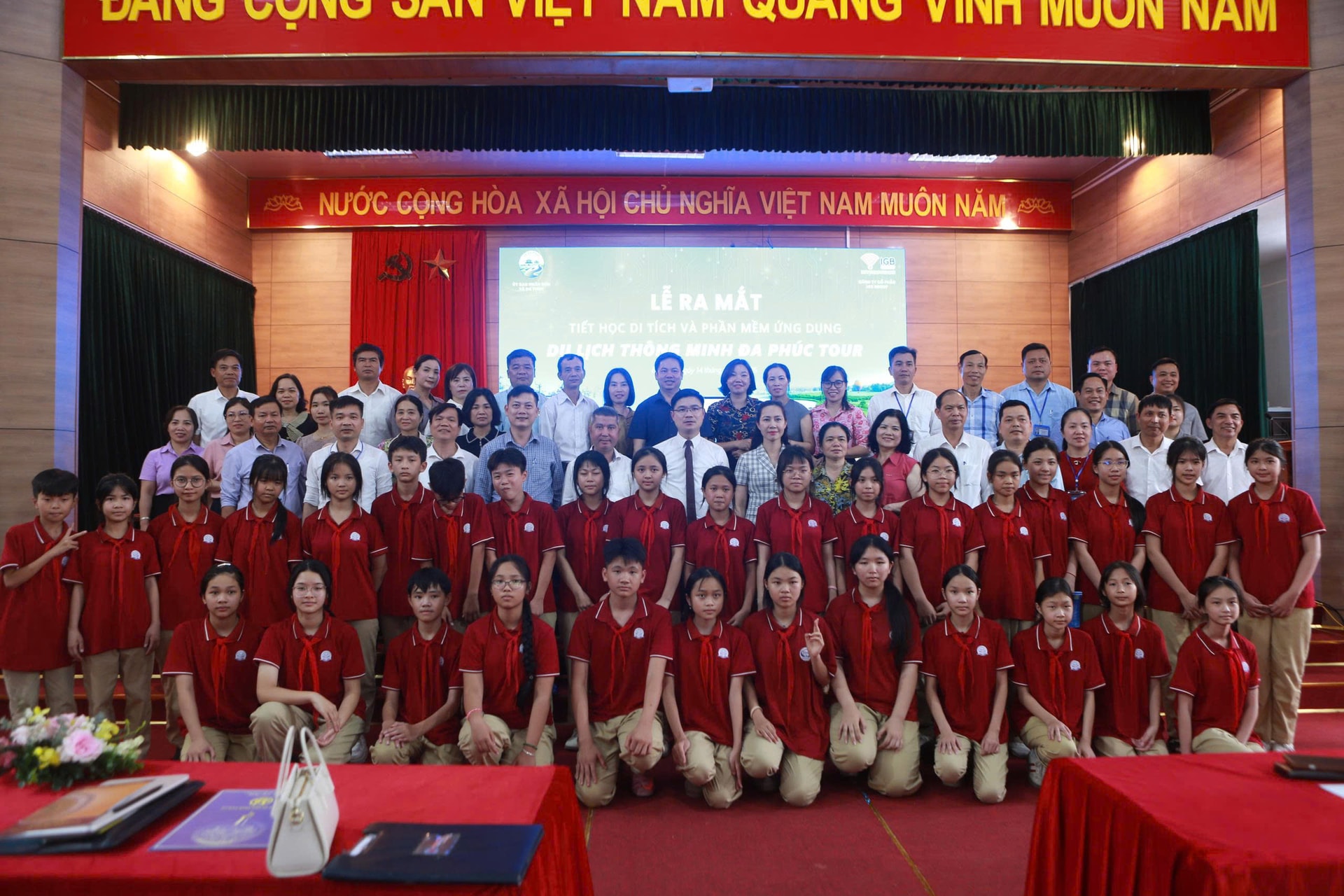 Xã Đa Phúc ra mắt mô hình “Tiết học di tích” và nền tảng du lịch số “Đa Phúc Tour”- Ảnh 9.