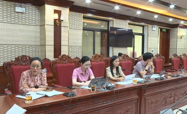 Hội nghị thảo luận, thống nhất kết quả Cuộc thi chính luận về bảo vệ nền tảng tư tưởng của Đảng lần thứ Sáu và Hội thi Báo cáo viên, tuyên truyền viên giỏi năm 2026 xã Phúc Thọ- Ảnh 5.