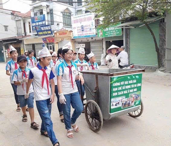 Tiểu học Di Trạch với mô hình “hành trình xanh - nâng bước em tới trường” năm học 2025 - 2026- Ảnh 3.