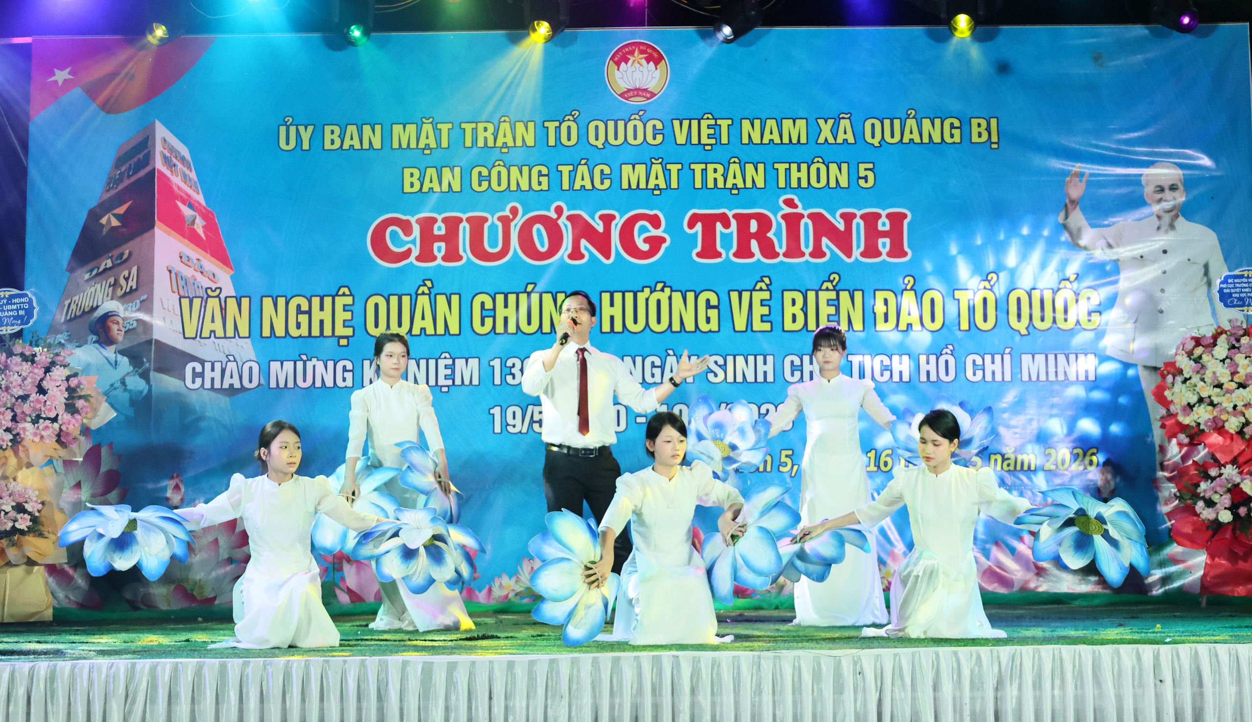 Rộn ràng Chương trình văn nghệ quần chúng hướng về biển đảo Tổ quốc, thiết thực chào mừng kỷ niệm 136 năm Ngày sinh Chủ tịch Hồ Chí Minh (19/5/1890 - 19/5/2026)- Ảnh 3.