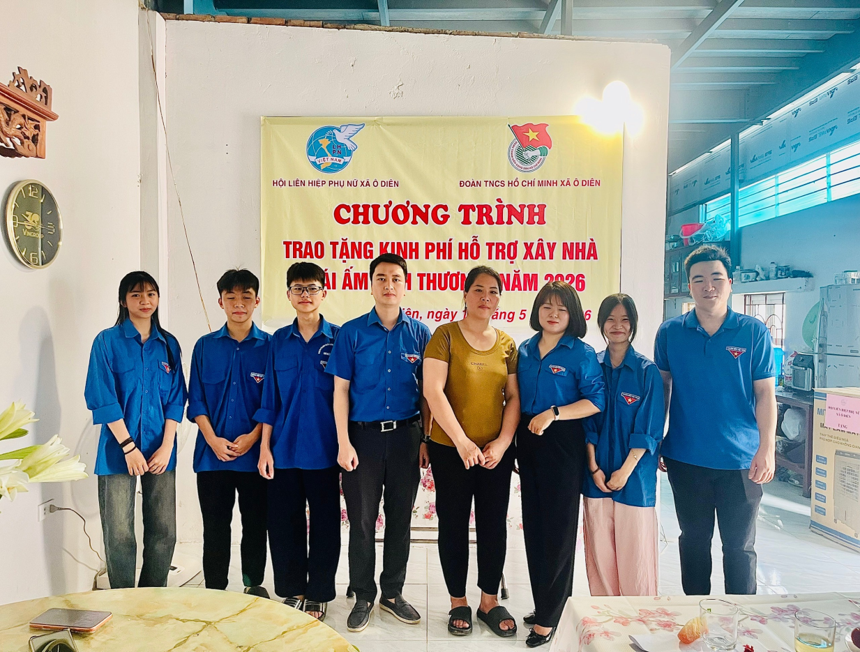 Hội LHPN, Đoàn thanh niên xã Ô Diên trao tặng kinh phí hỗ trợ xây dựng “Mái ấm tình thương” năm 2026- Ảnh 2.