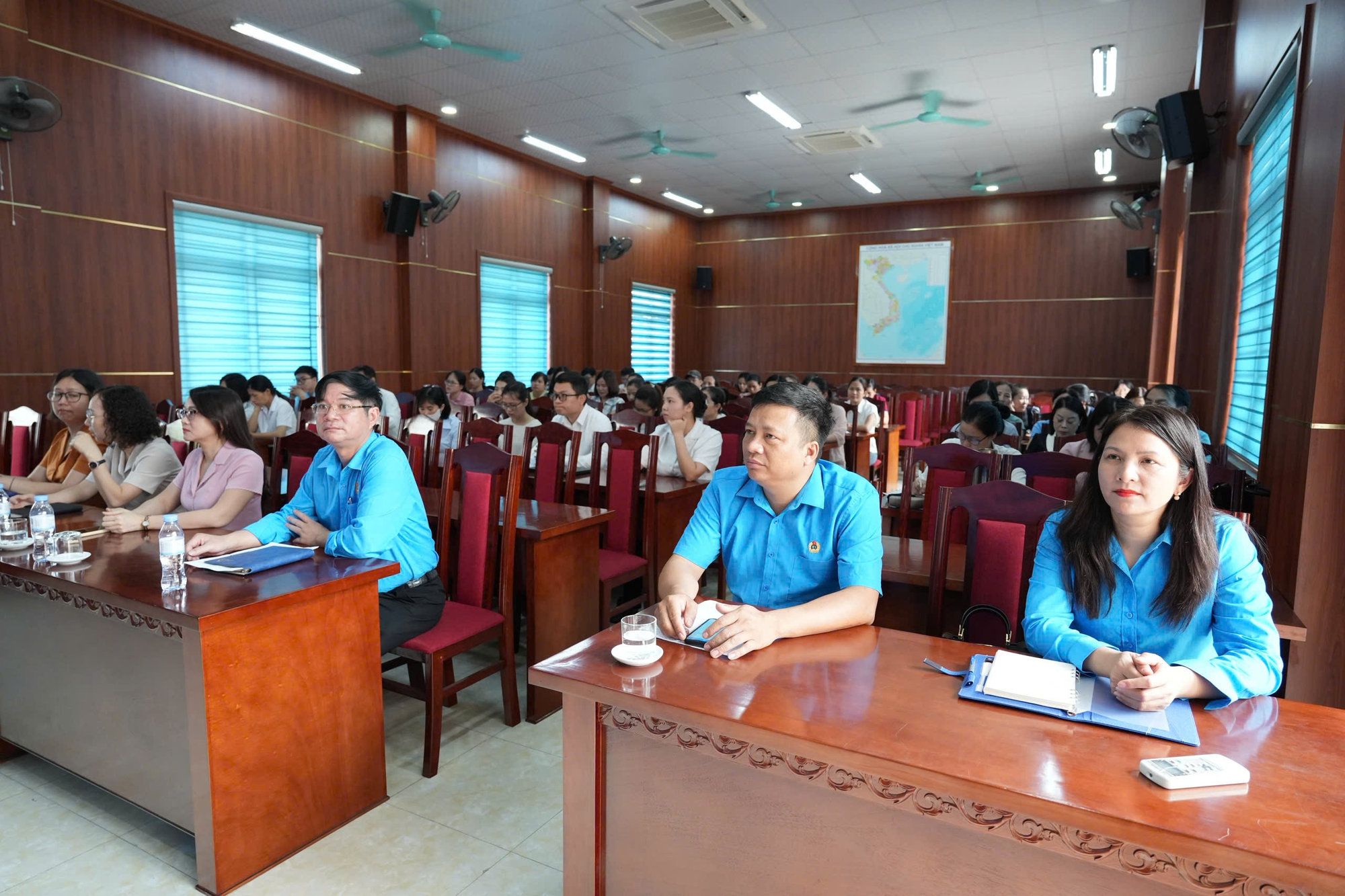 Công đoàn xã Ô Diên tổ chức lớp tập huấn, bồi dưỡng nghiệp vụ công tác công đoàn năm 2026- Ảnh 2.