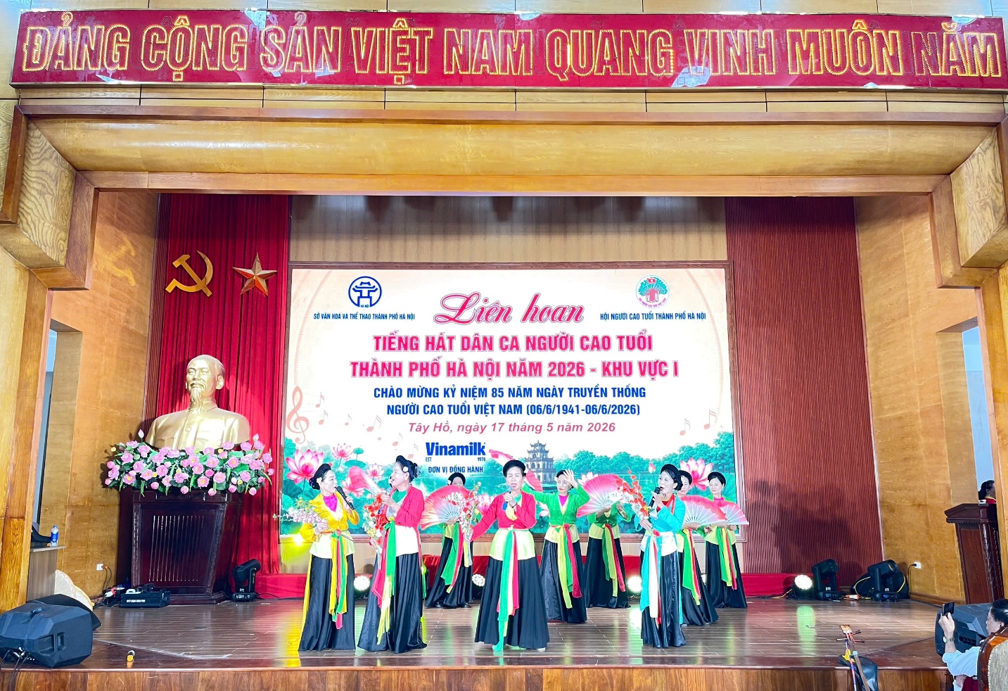 XÃ VĨNH THANH THAM GIA LIÊN HOAN TIẾNG HÁT DÂN CA NGƯỜI CAO TUỔI HÀ NỘI NĂM 2026- Ảnh 2.