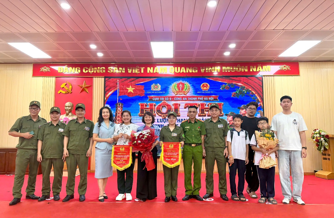 Đội thi lực lượng tham gia bảo vệ an ninh trật tự ở cơ sở phường Yên Sở tham gia hội thi lần thứ I năm 2026 cụm thi số 9- Ảnh 3.