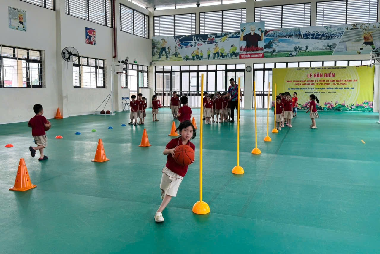 Trường Tiểu học Thuý Lĩnh hân hoan chào đón các bé mầm non Trần Phú đến tham quan, trải nghiệm- Ảnh 5.
