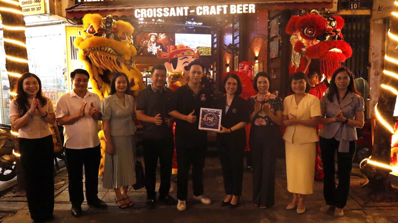 “Tuyến phố an toàn thực phẩm có kiểm soát” ở Hoàn Kiếm: Lời giải cho bài toán kinh doanh bền vững- Ảnh 4.