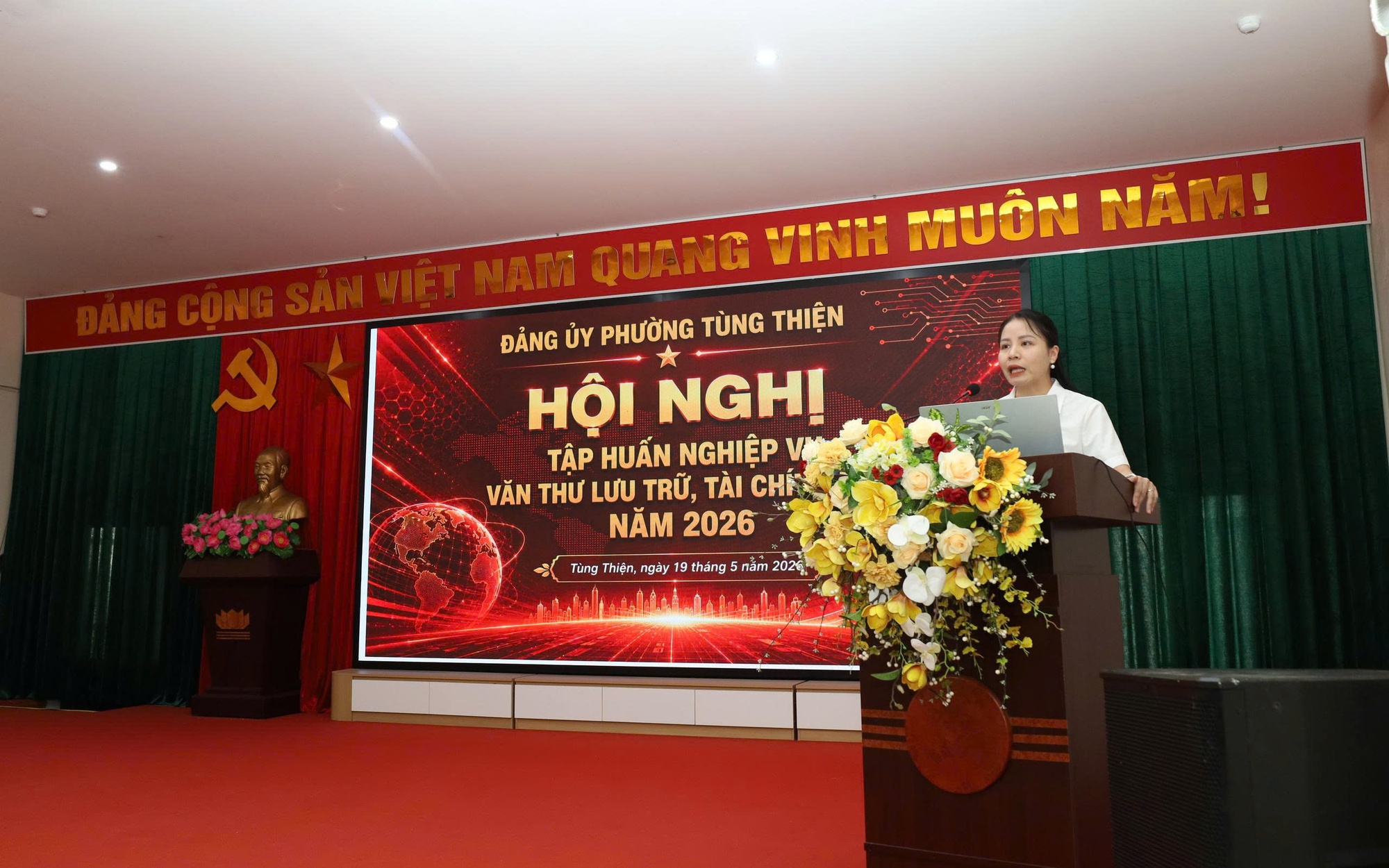 Tùng Thiện tập huấn nghiệp vụ văn phòng cấp ủy và tài chính đảng năm 2026