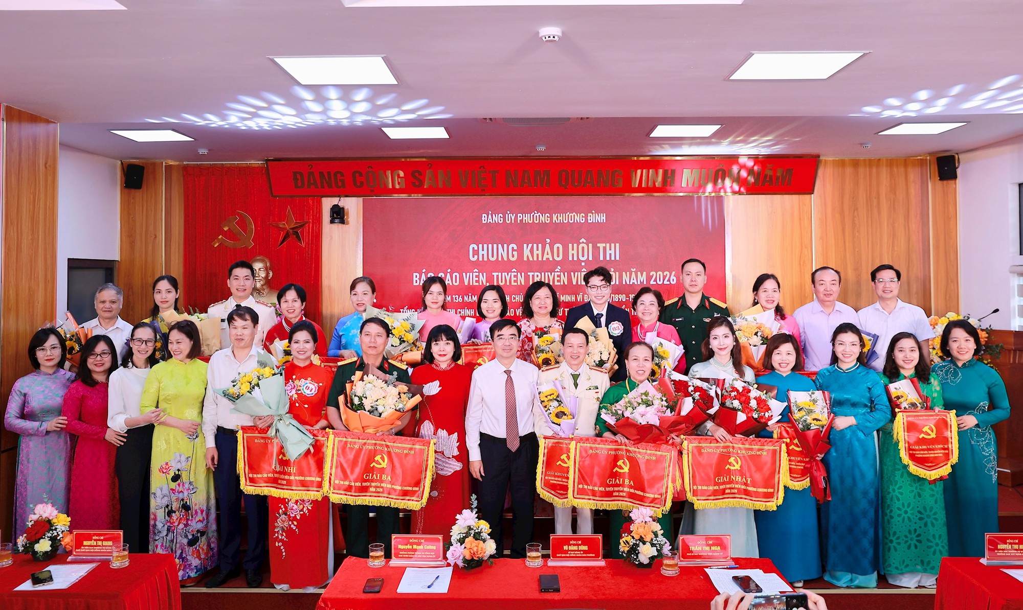 Chung khảo Hội thi báo cáo viên, tuyên truyền viên giỏi phường Khương Đình- Ảnh 5.