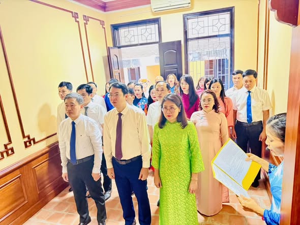 PHƯỜNG CỬA NAM DÂNG HƯƠNG, SINH HOẠT TRUYỀN THỐNG TẠI DI TÍCH LỊCH SỬ 5D HÀM LONG- Ảnh 1.