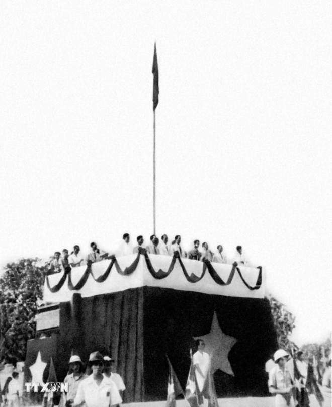 Kỷ niệm 136 năm ngày sinh Chủ tịch Hồ Chí Minh (19/5/1890 - 19/5/2026) và 115 năm Ngày Bác Hồ ra đi tìm đường cứu nước (05/6/1911 - 05/6/2026): Nhớ về Bác - Lãnh tụ vĩ đại của dân tộc Việt Nam!- Ảnh 3.