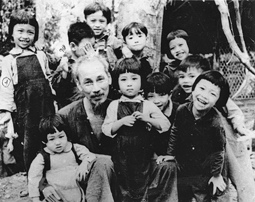 136 năm ngày sinh nhật Bác Hồ và tháng 5 nỗi nhớ Người- Ảnh 3.