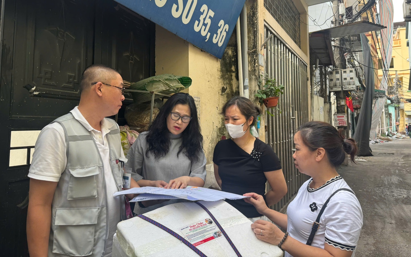 Phường Yên Hòa tăng cường vận động, hỗ trợ người dân bàn giao mặt bằng dự án đường Vành đai 2.5- Ảnh 2.
