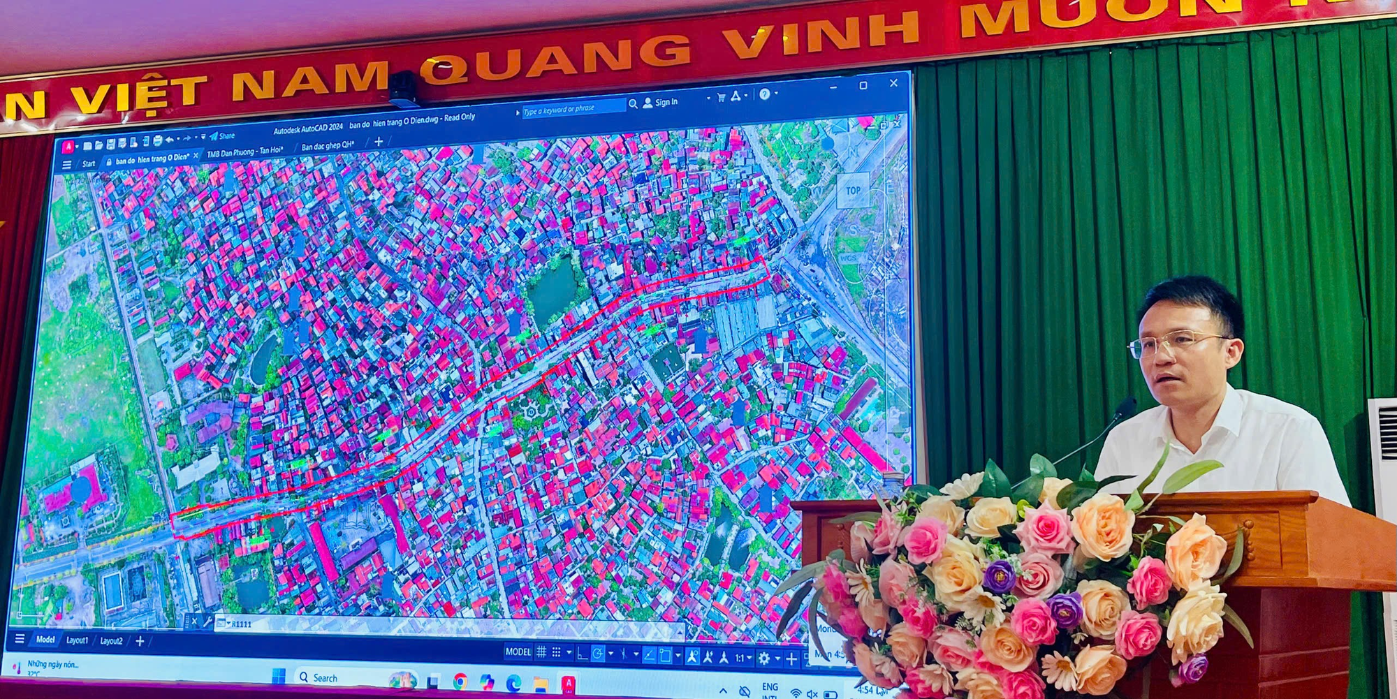Họp phổ biến, tiếp nhận ý kiến nhân dân về các nội dung liên quan đến việc thu hồi đất bồi thường.- Ảnh 3.