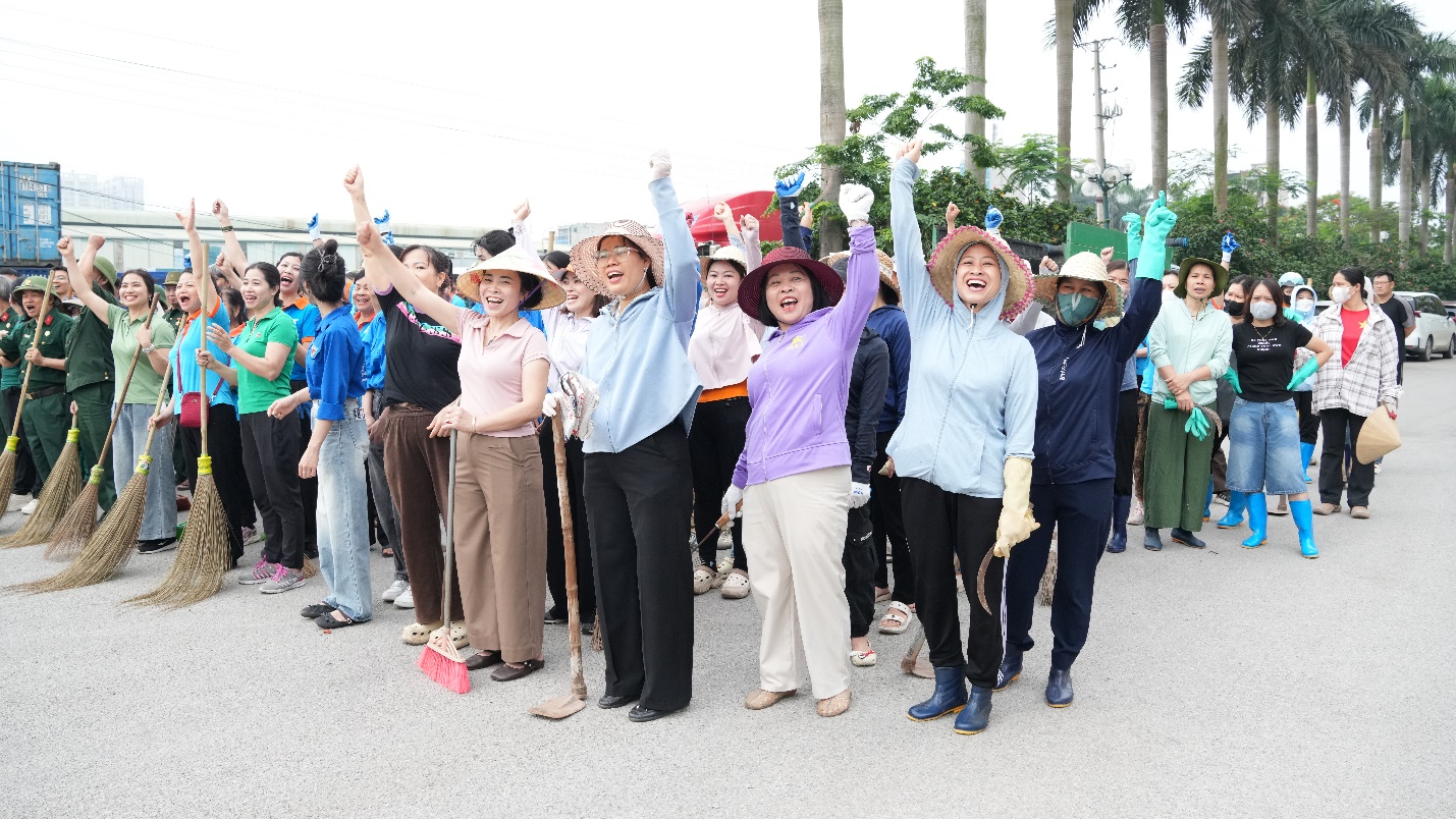 HOÀI ĐỨC: ĐỒNG LOẠT RA QUÂN CAO ĐIỂM, QUYẾT TÂM XÓA BỎ "ĐIỂM NGHẼN" TRẬT TỰ ĐÔ THỊ- Ảnh 7.