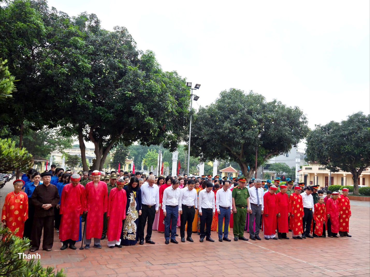 Phường Việt Hưng tổ chức Lễ dâng hương Chủ tịch Hồ Chí Minh nhân kỷ niệm 136 năm Ngày sinh của Người- Ảnh 4.