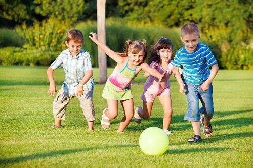  Luyện tập thể dục thường xuyên có thể giúp tăng cường hệ miễn dịch cho trẻ 