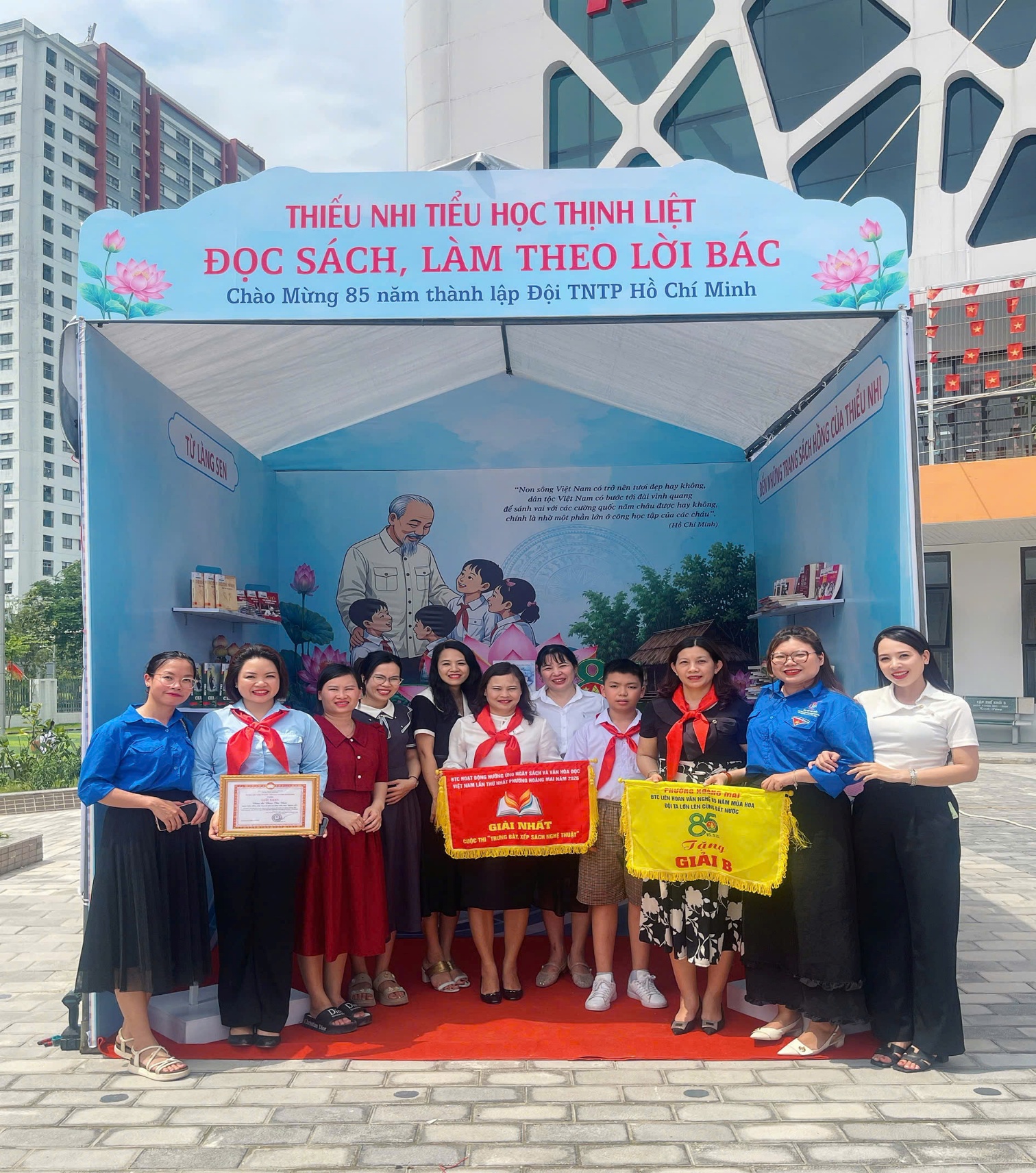 TIỂU HỌC THỊNH LIỆT ĐẠT THÀNH TÍCH ẤN TƯỢNG TRONG LỄ KỈ NIỆM 85 NĂM NGÀY THÀNH LẬP ĐỘI TNTP HỒ CHÍ MINH VÀ HƯỞNG ỨNG NGÀY SÁCH VÀ VĂN HÓA ĐỌC NĂM 2026- Ảnh 2.