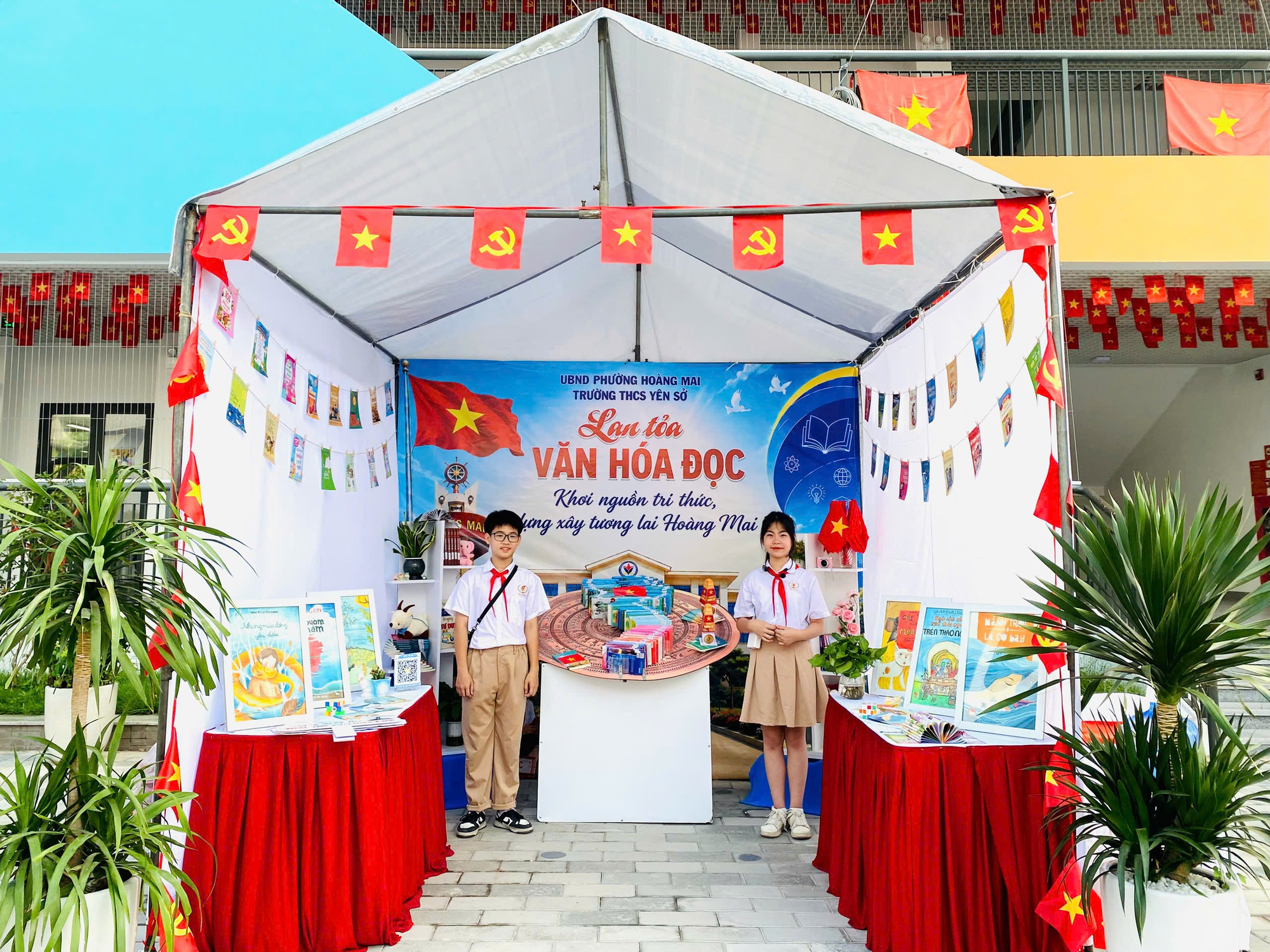 TRƯỜNG THCS YÊN SỞ THAM GIA SÔI NỔI CHƯƠNG TRÌNH KỶ NIỆM 85 NĂM NGÀY THÀNH LẬP ĐỘI TNTP HỒ CHÍ MINH- Ảnh 1.