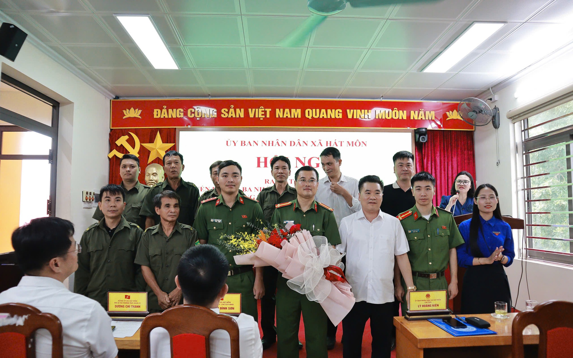 Xã Hát Môn ra mắt tuyến đường “ba nhất” về trật tự, an toàn giao thông