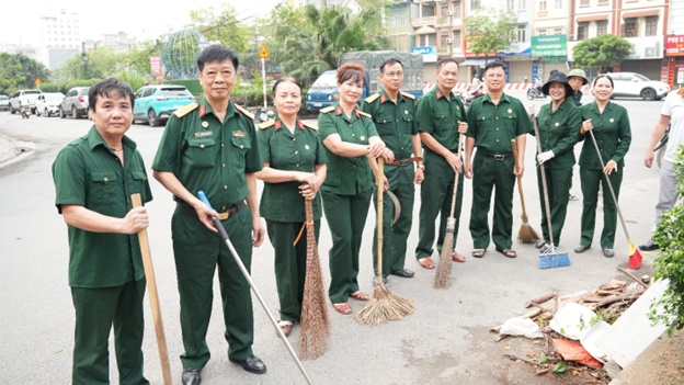 HOÀI ĐỨC: ĐỒNG LOẠT RA QUÂN CAO ĐIỂM, QUYẾT TÂM XÓA BỎ "ĐIỂM NGHẼN" TRẬT TỰ ĐÔ THỊ- Ảnh 11.