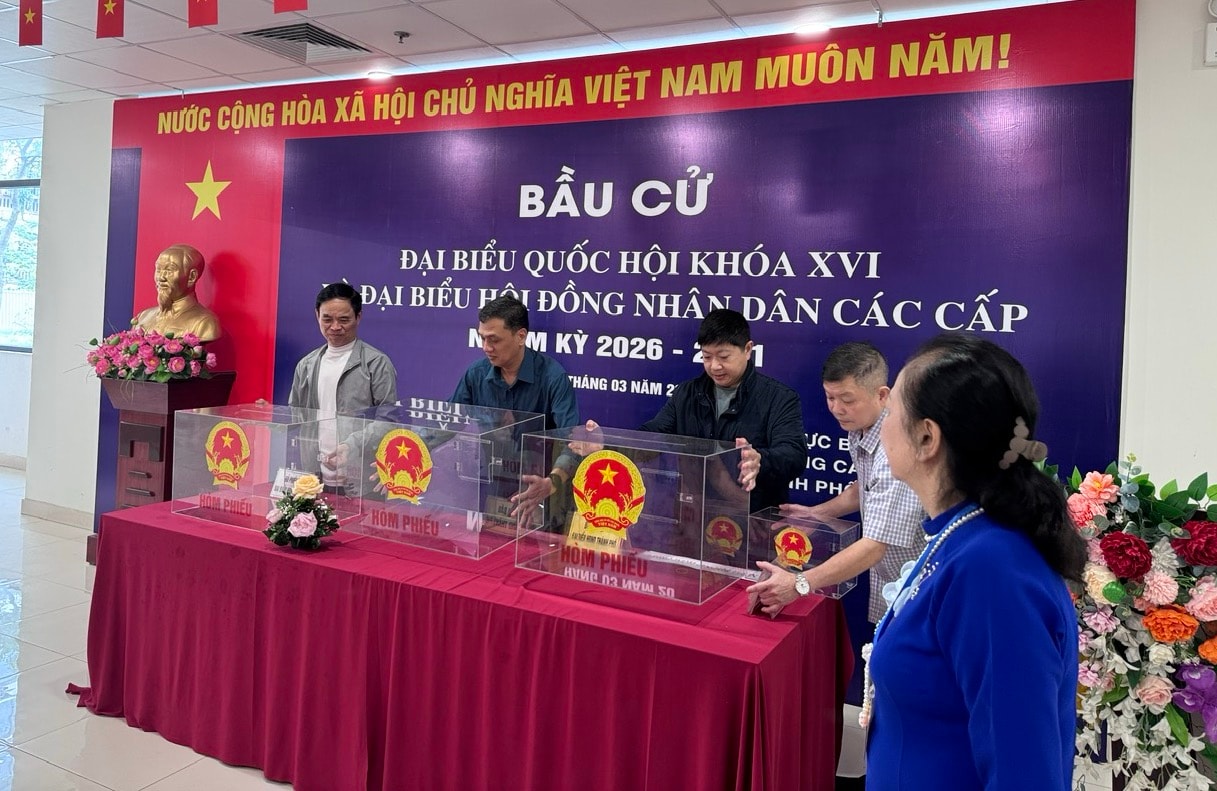 Phường Cầu Giấy đồng loạt diễn tập: Sẵn sàng mọi phương án cho ngày bầu cử- Ảnh 2.
