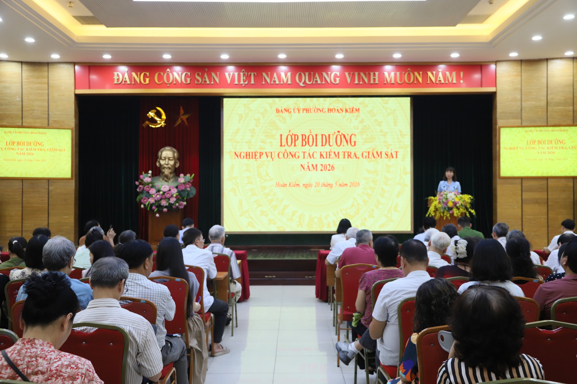 Đảng ủy phường Hoàn Kiếm nâng cao hiệu quả công tác kiểm tra, giám sát- Ảnh 1.