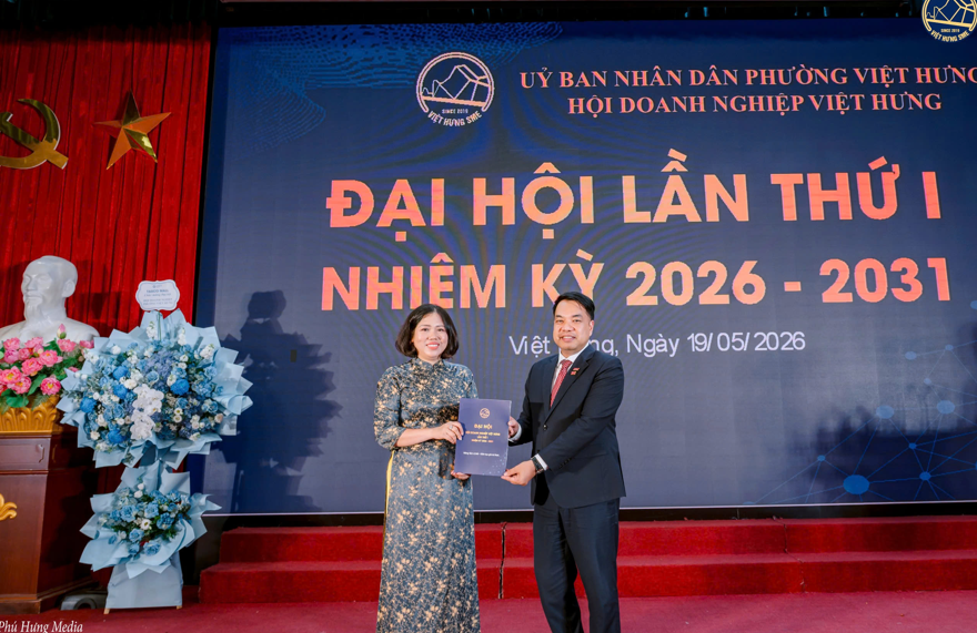 Phường Việt Hưng hiện thực hóa mục tiêu tăng trưởng 11,3% từ “bệ phóng” chuyển đổi số và phát triển kinh tế tư nhân- Ảnh 3.