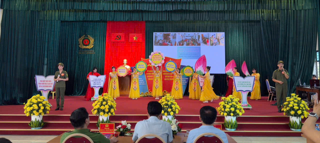 Xã Hồng Sơn giành giải Ba tại Hội thi lực lượng tham gia bảo vệ an ninh, trật tự ở cơ sở giỏi- Ảnh 2.