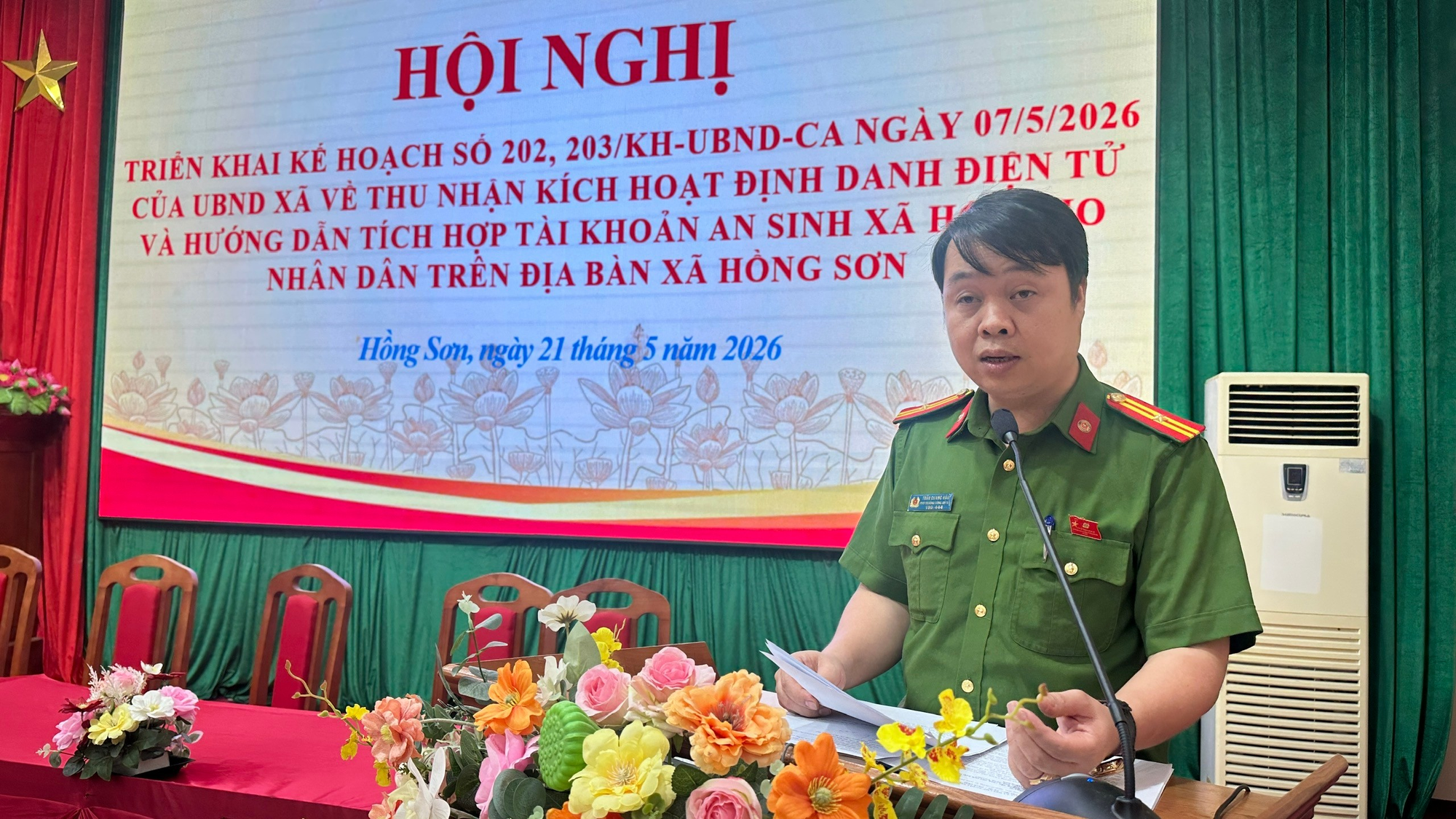 Hồng Sơn triển khai Kế hoạch về thu nhận kích hoạt định danh điện tử và hướng dẫn tích hợp tài khoản an sinh xã hội cho nhân dân trên địa bàn xã- Ảnh 2.