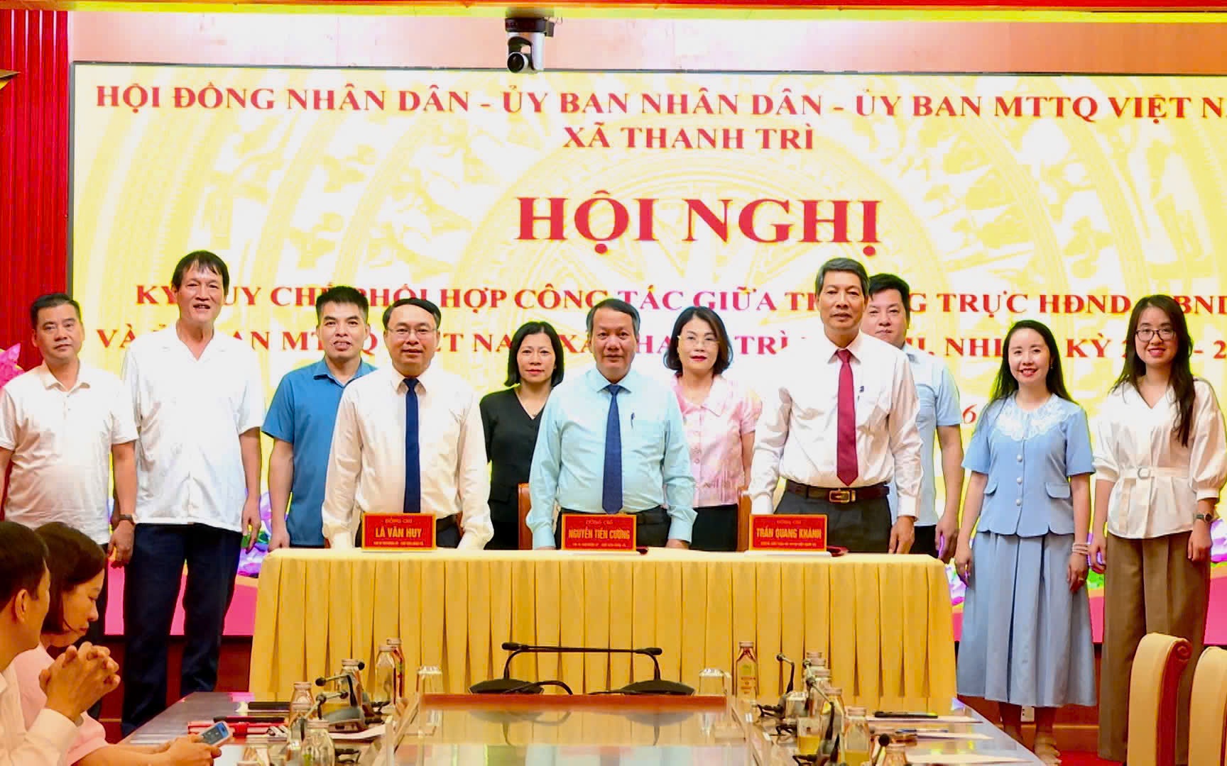 Thường trực HĐND – UBND - Ủy ban MTTQ Việt Nam xã Thanh Trì ký kết quy chế phối hợp công tác