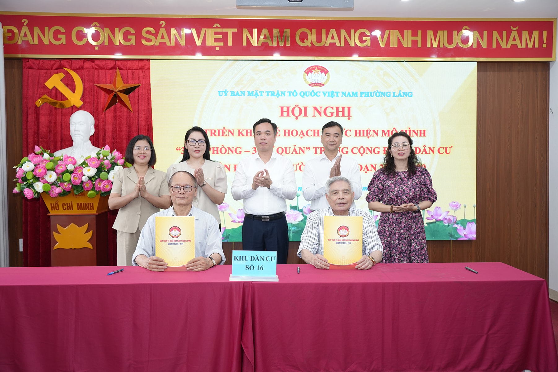 Phường Láng triển khai mô hình "3 tự phòng, 3 tự quản"- Ảnh 3.