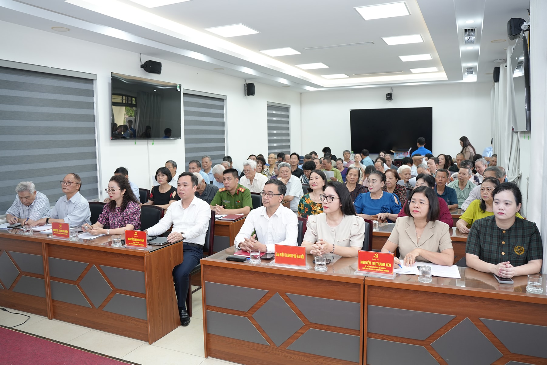 Phường Láng triển khai mô hình "3 tự phòng, 3 tự quản"- Ảnh 1.