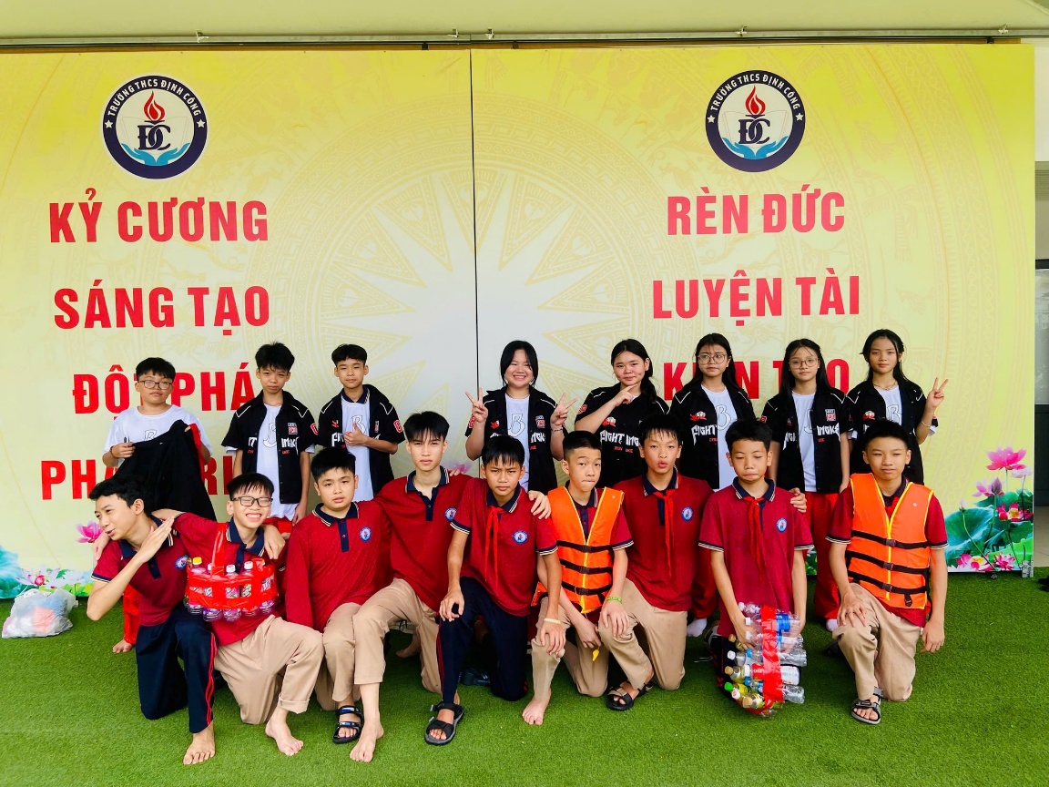TRƯỜNG THCS ĐỊNH CÔNG TỔ CHỨC SINH HOẠT DƯỚI CỜ TUẦN 35 VỚI CHỦ ĐỀ PHÒNG TRÁNH TAI NẠN ĐUỐI NƯỚC- Ảnh 4.