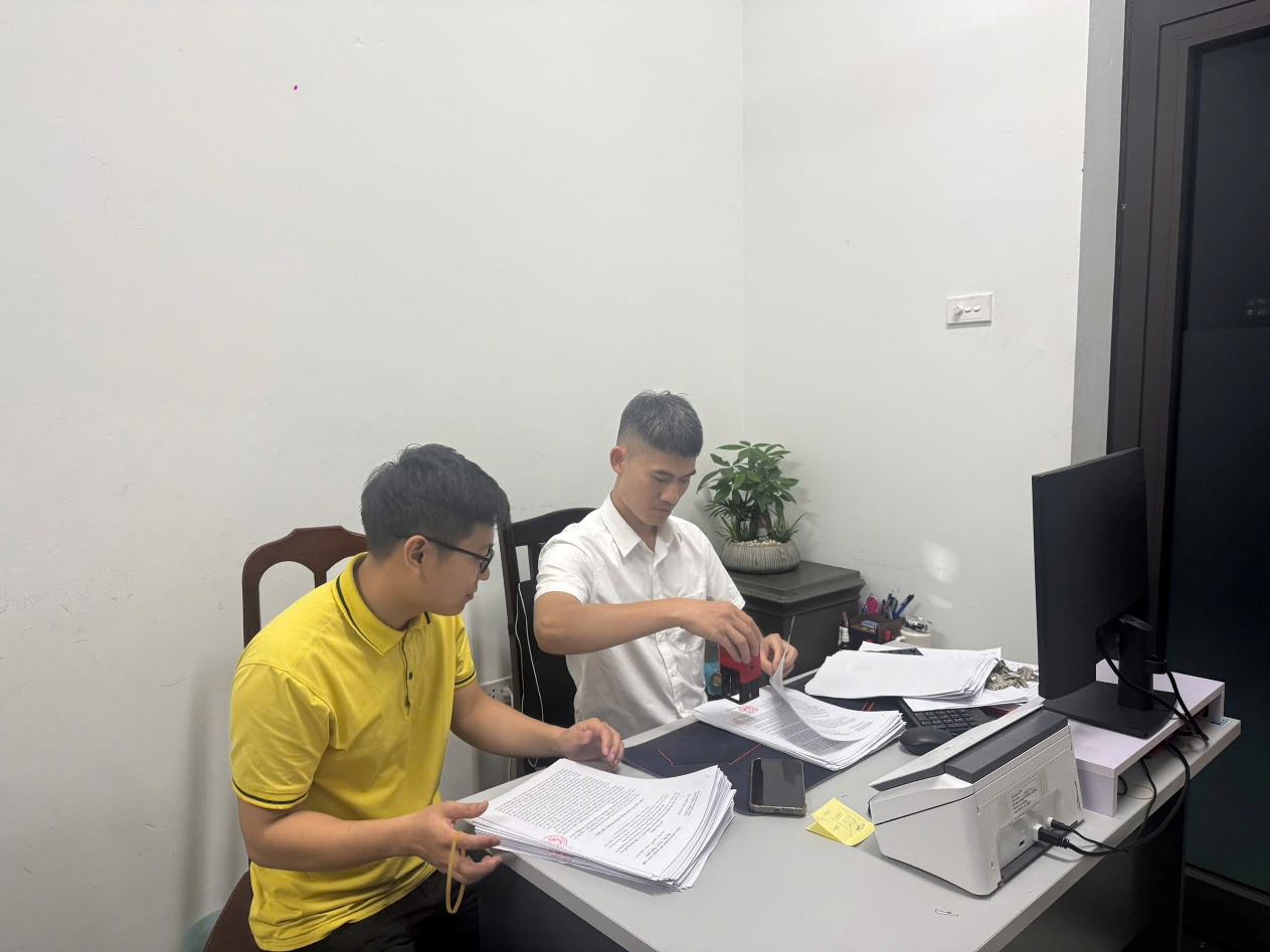 Xuyên đêm vì "mạch máu" giao thông Thủ đô- Ảnh 4.