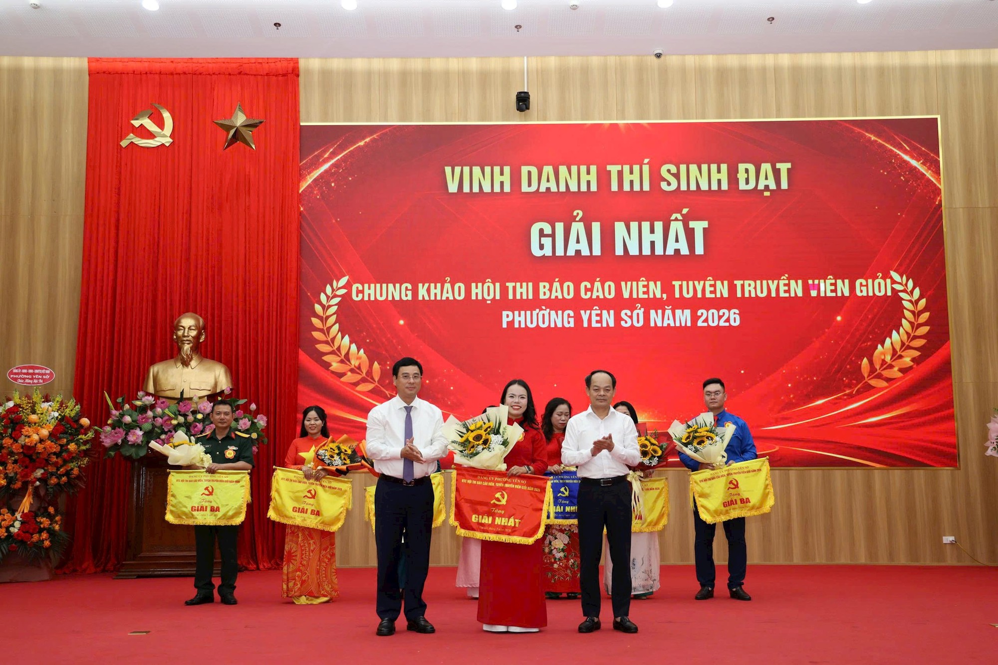  Đảng ủy phường Yên Sở tổ chức Chung khảo Hội thi Báo cáo viên, tuyên truyền viên giỏi năm 2026- Ảnh 4.