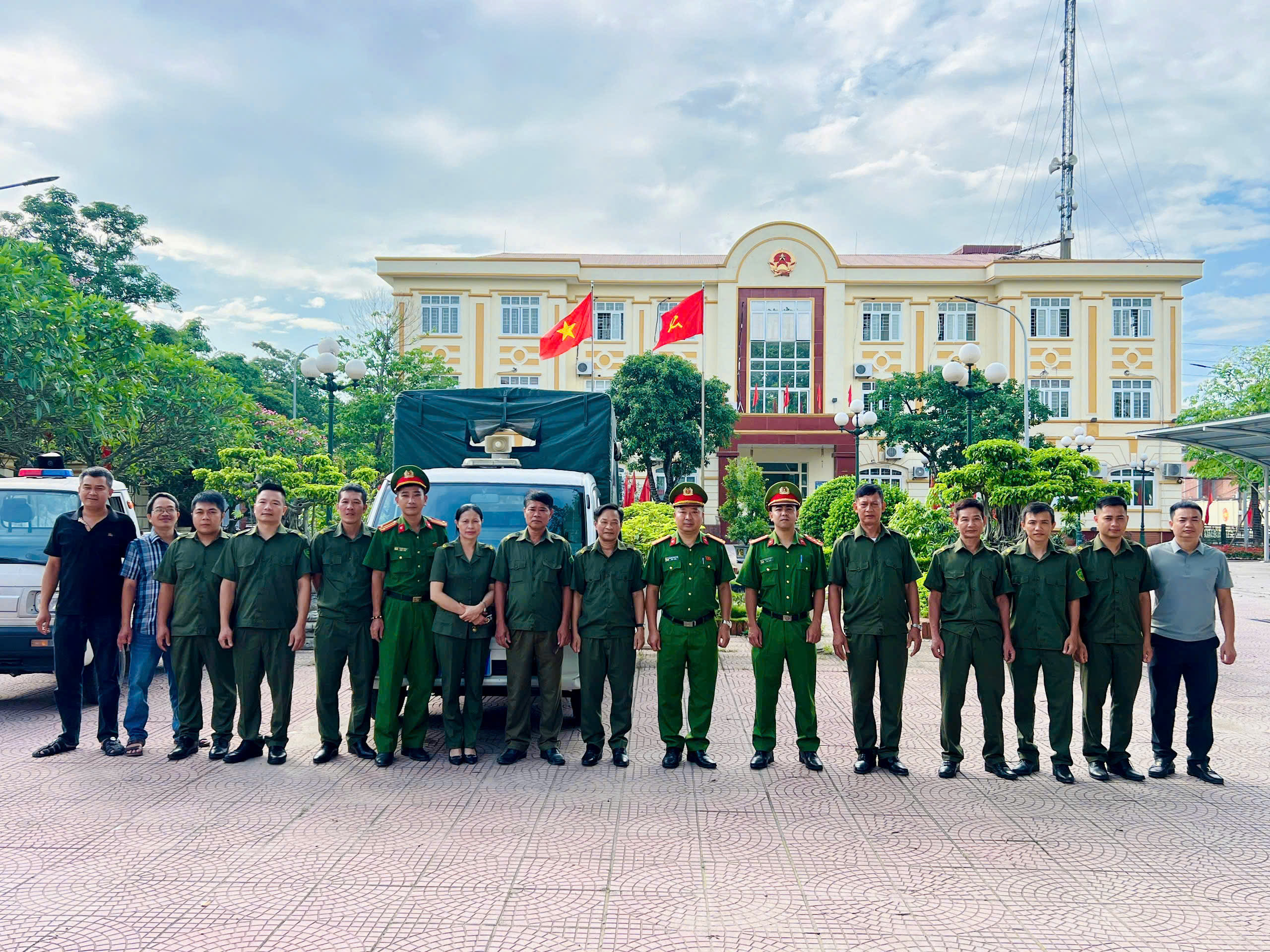 Nam Phù quyết liệt siết chặt kỷ cương đô thị, kiên quyết xoá "điểm nghẽn" vi phạm