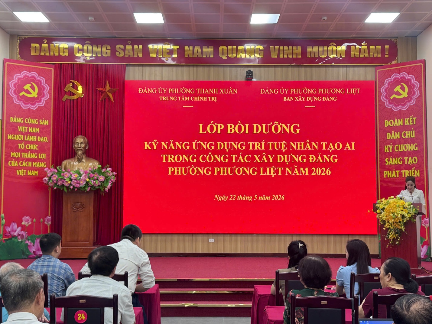 Phường Phương Liệt bồi dưỡng kỹ năng ứng dụng trí tuệ nhân tạo trong công tác xây dựng Đảng- Ảnh 1.