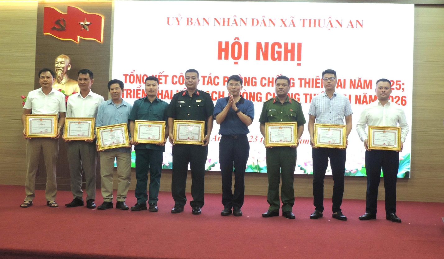 Hội nghị tổng kết công tác phòng chống thiên tai năm 2025; triển khai kế hoạch phòng chống thiên tai năm 2026.- Ảnh 5.