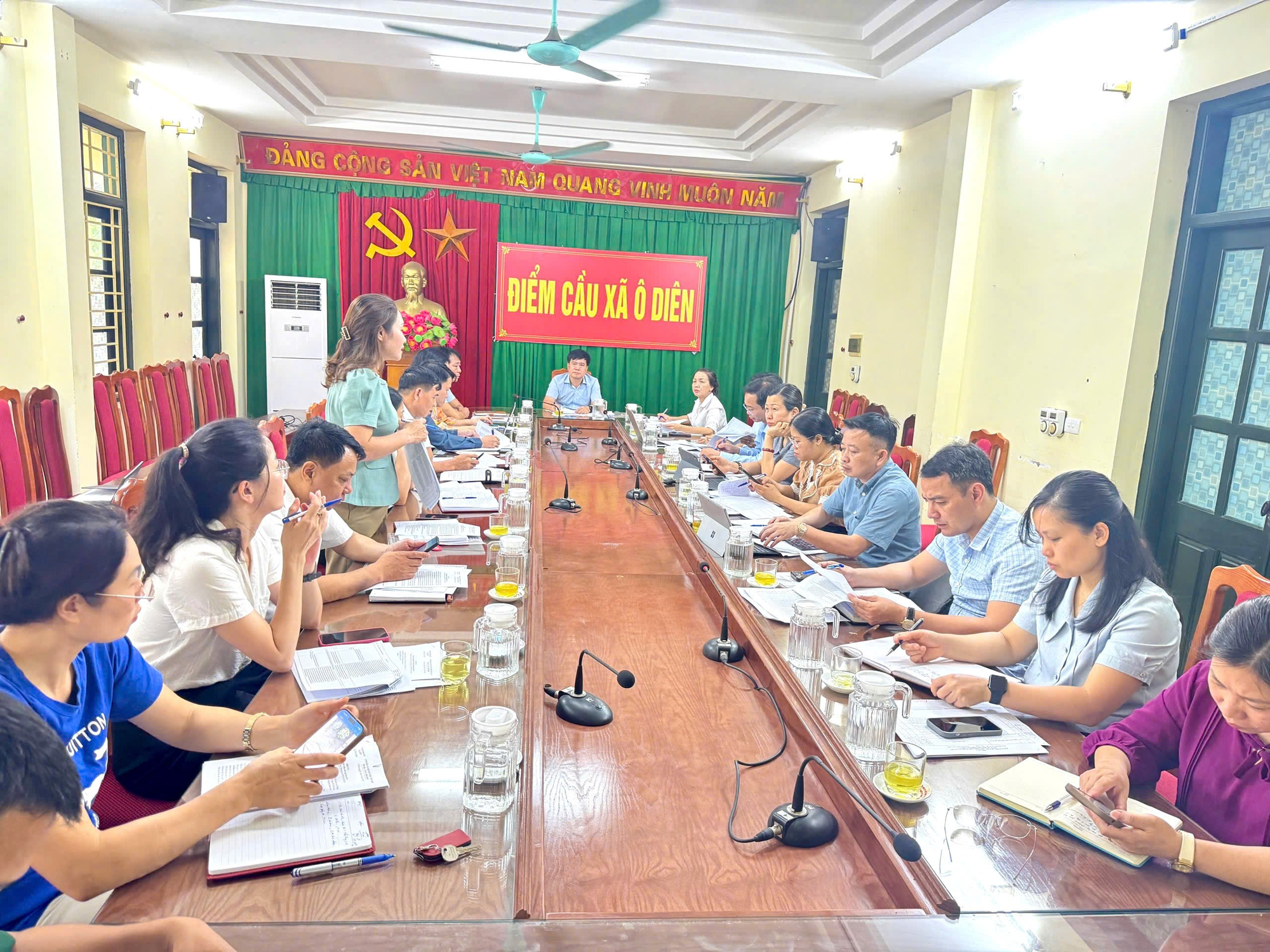 Ô Diên tập trung giải quyết kiến nghị cử tri, tháo gỡ những vấn đề dân sinh bức xúc- Ảnh 1.