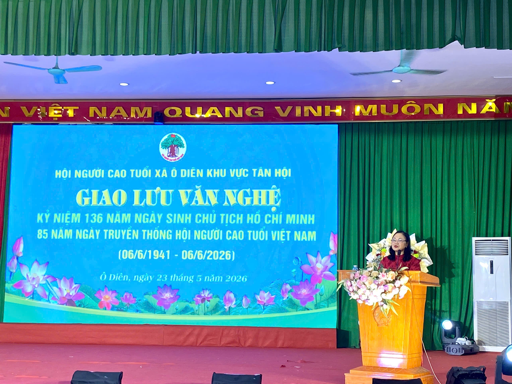 Người cao tuổi khu vực Tân Hội giao lưu văn hoá, dưỡng sinh- Ảnh 1.