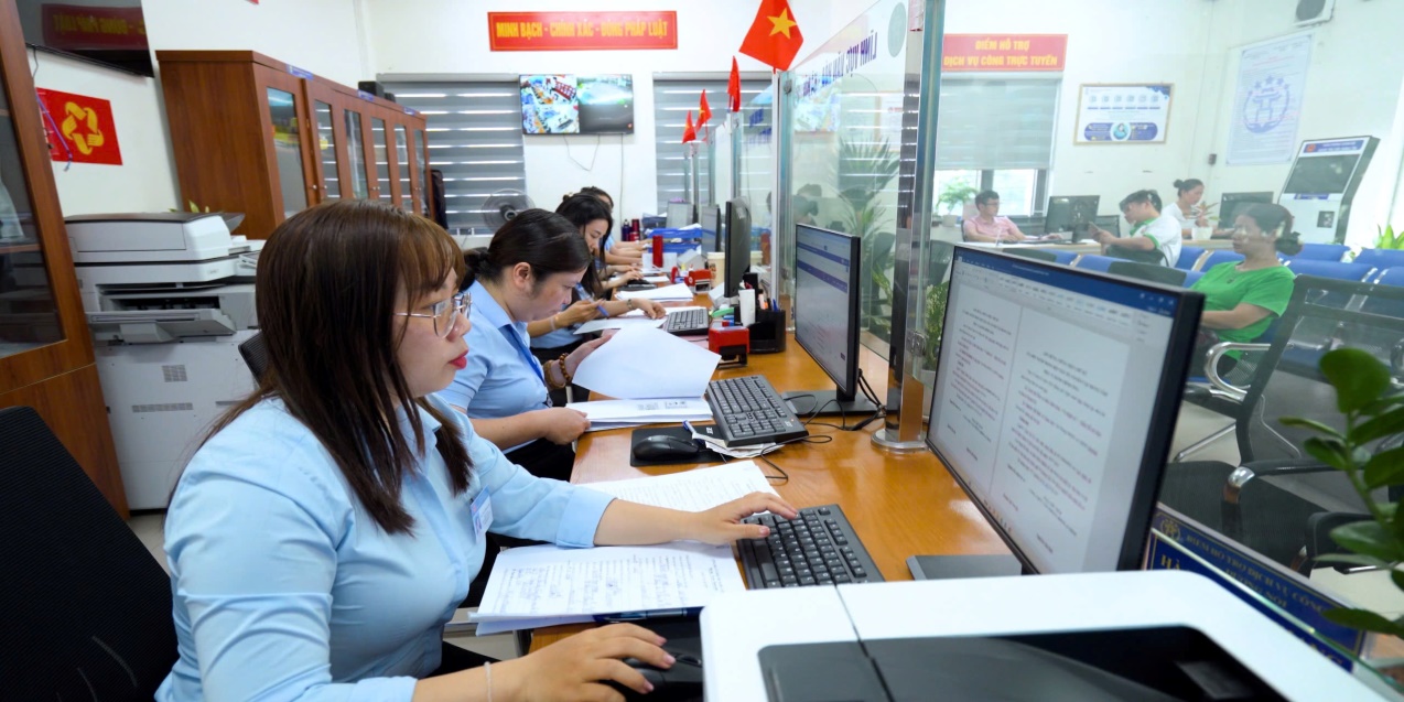 Phường Dương Nội phát động cuộc thi tìm kiếm ý tưởng, giải pháp cải cách hành chính năm 2026- Ảnh 1.