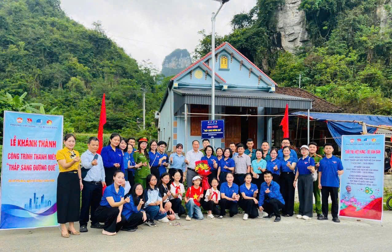 PHƯỜNG VIỆT HƯNG CHUNG TAY HỖ TRỢ TỈNH CAO BẰNG VỚI TỔNG NGUỒN LỰC 840 TRIỆU ĐỒNG- Ảnh 7.