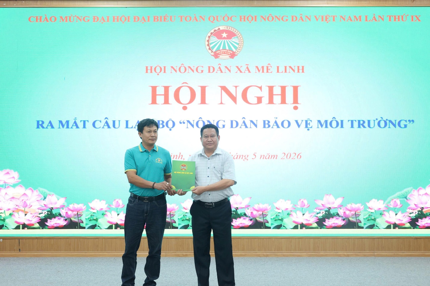 Hội Nông dân xã Mê Linh ra mắt Câu lạc bộ "Nông dân bảo vệ môi trường"- Ảnh 1.