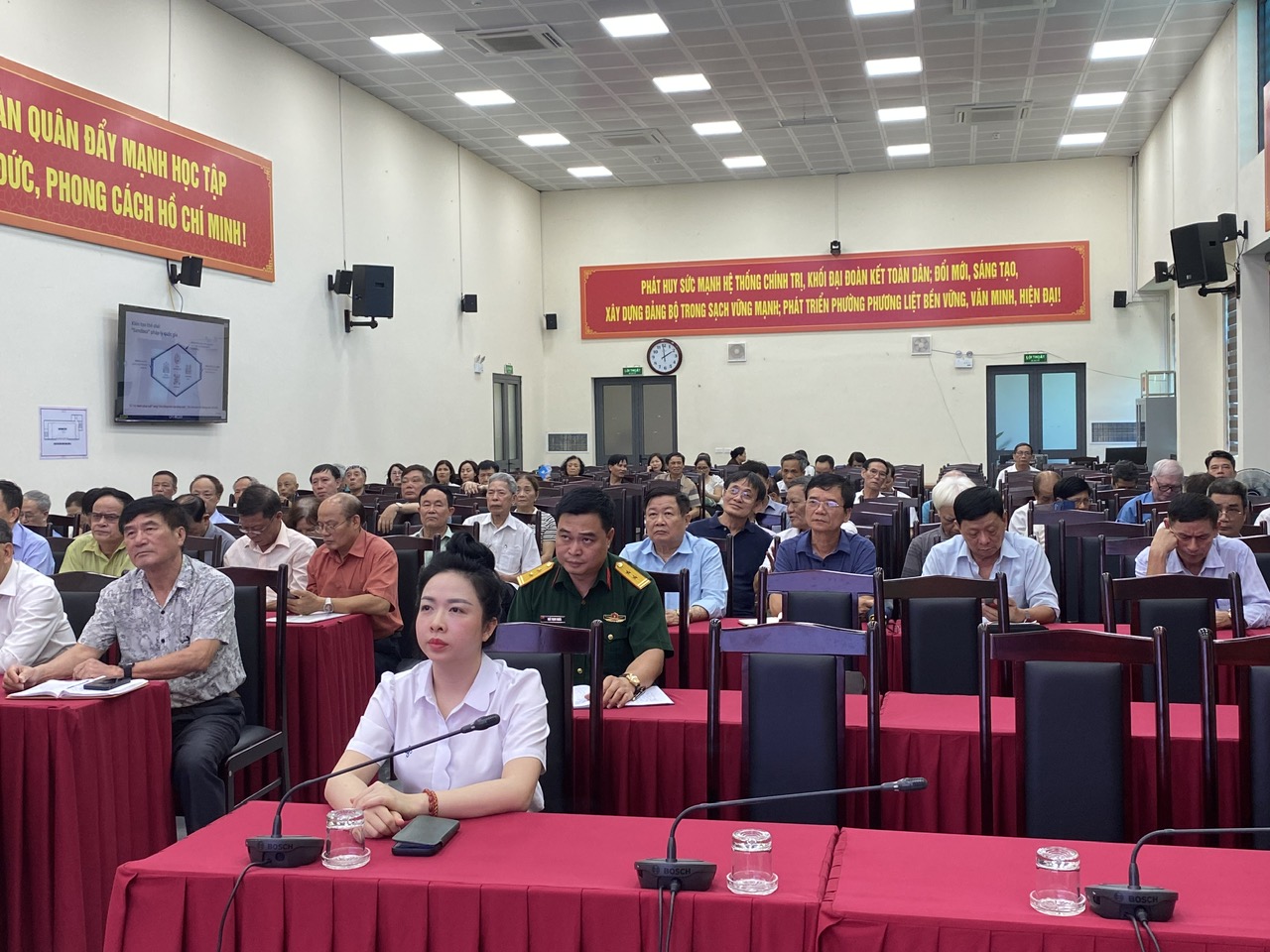 Phường Phương Liệt tiếp sóng Hội nghị Báo cáo viên tháng 6/2026- Ảnh 1.
