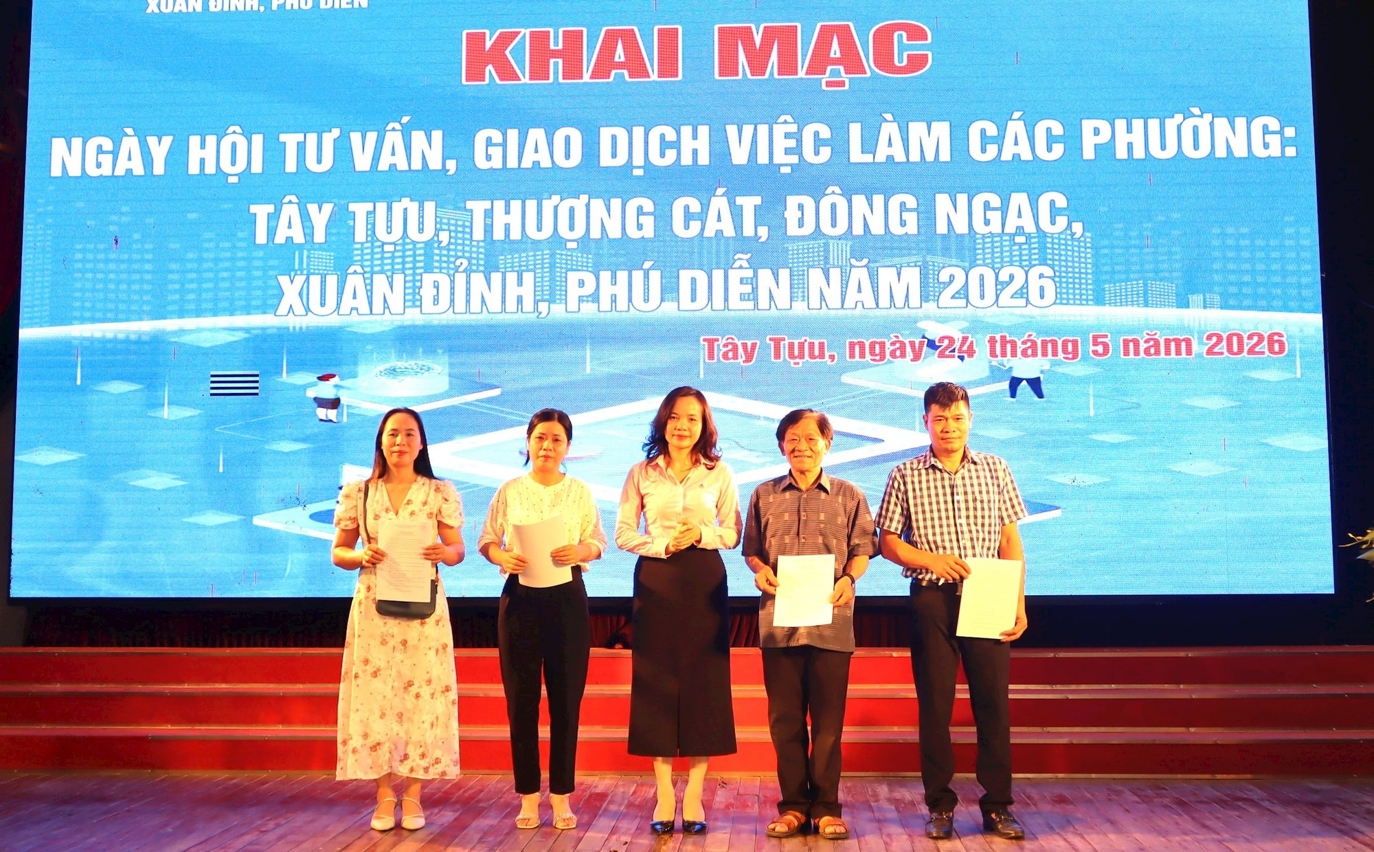Hơn 2.400 chỉ tiêu tuyển dụng tại Ngày hội tư vấn, giao dịch việc làm năm 2026- Ảnh 4.