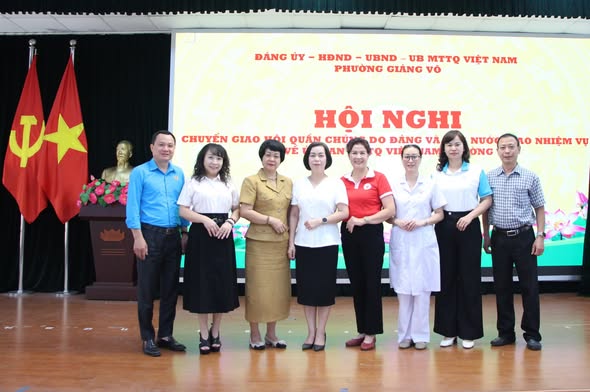 Tăng cường chăm sóc sức khỏe từ cơ sở:  ký kết quy chế phối hợp chăm sóc sức khỏe cho đoàn viên, hội viên và người cao tuổi
- Ảnh 3.
