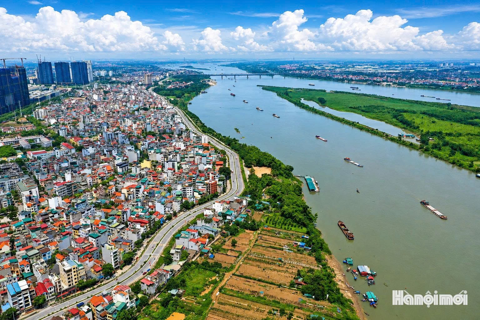 Kết nối hạ tầng, mở không gian phát triển mới cho Thủ đô- Ảnh 1.